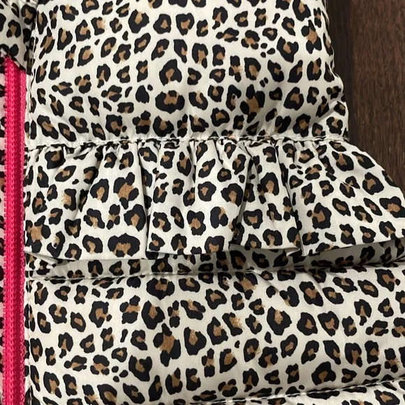 Baby Gap Toddler Leopard Puffler Vest - Picture 3 of 7